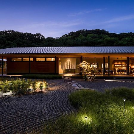 Naoshima Ryokan Roka Екстер'єр фото