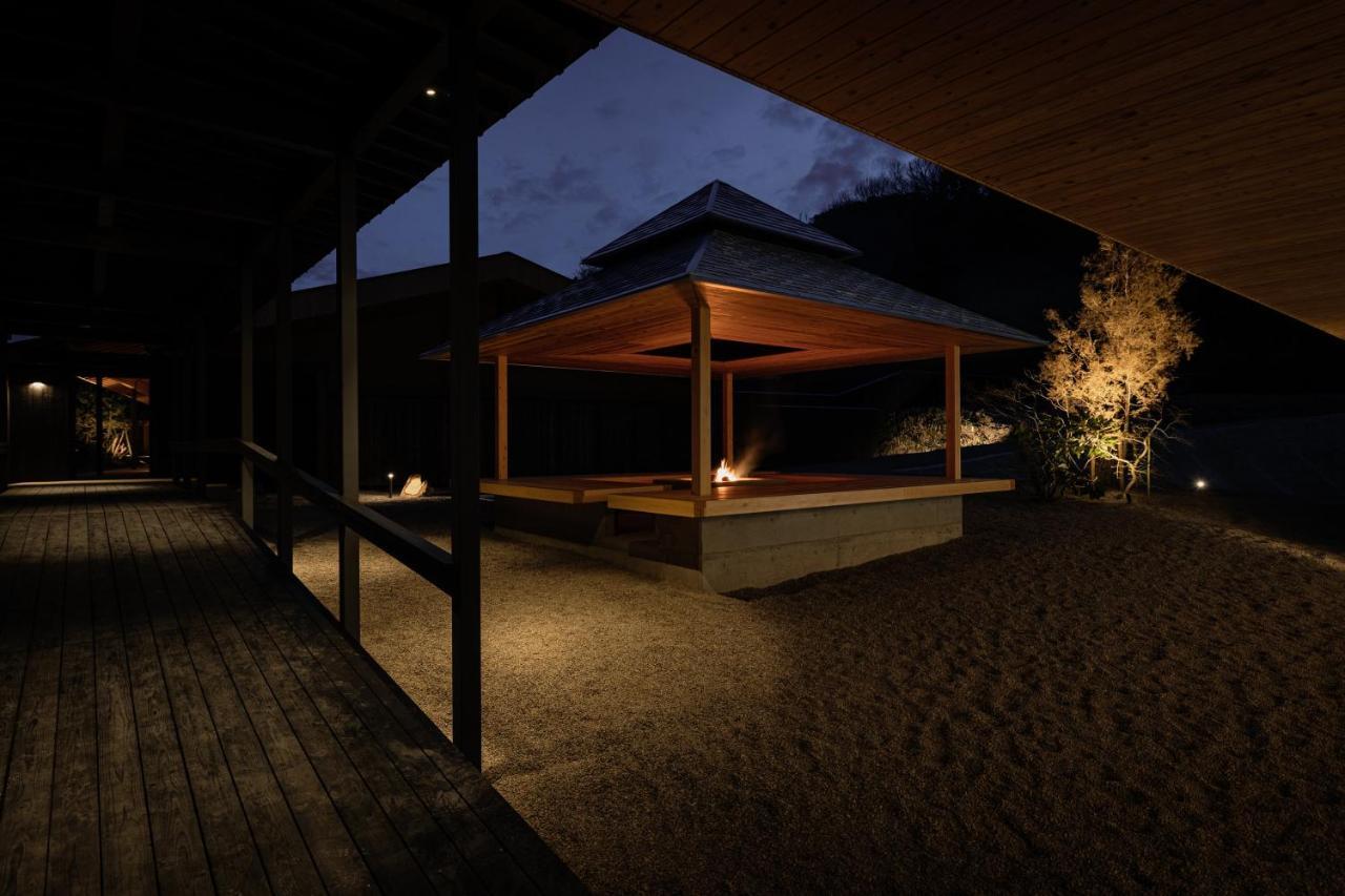 Naoshima Ryokan Roka Екстер'єр фото