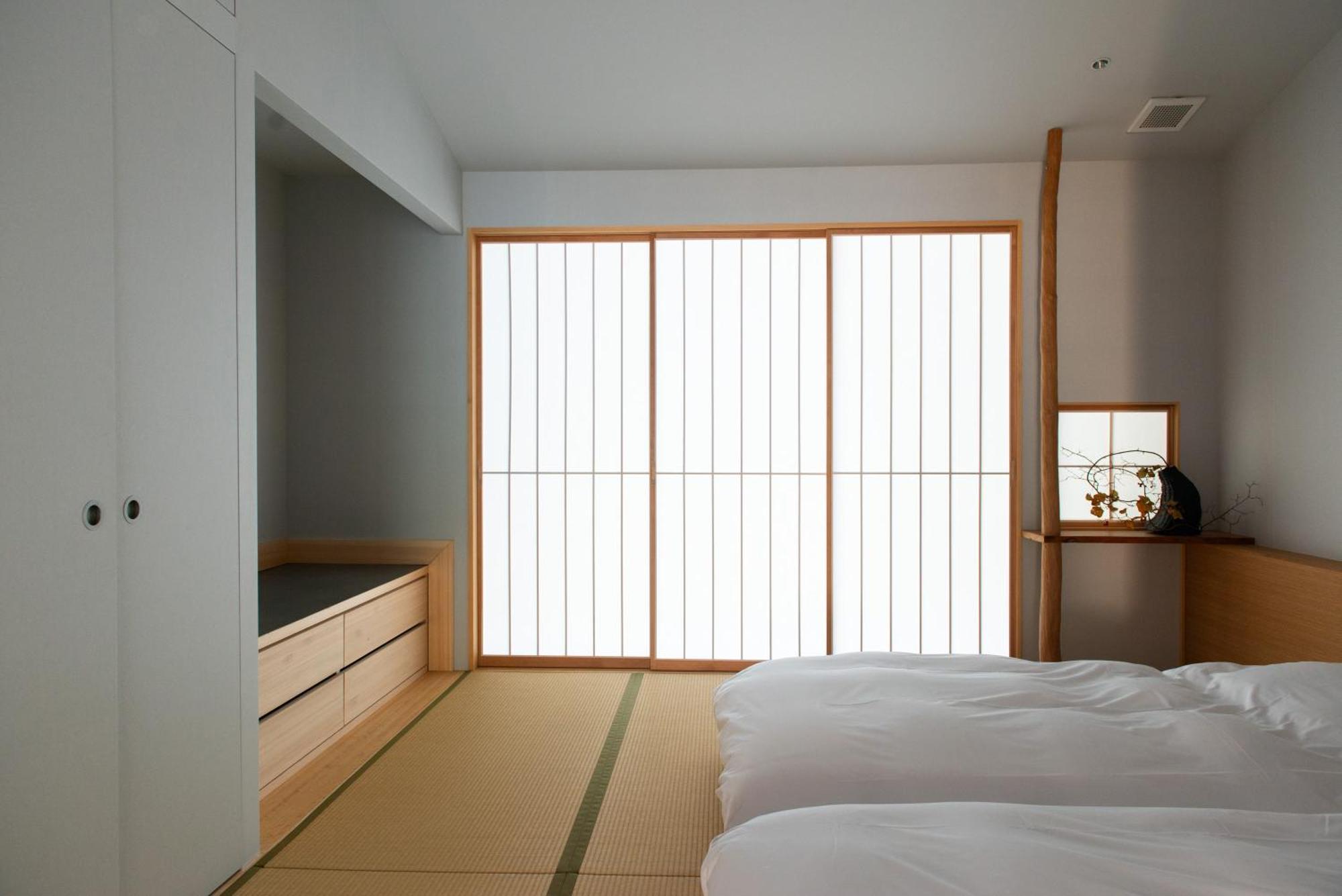Naoshima Ryokan Roka Екстер'єр фото