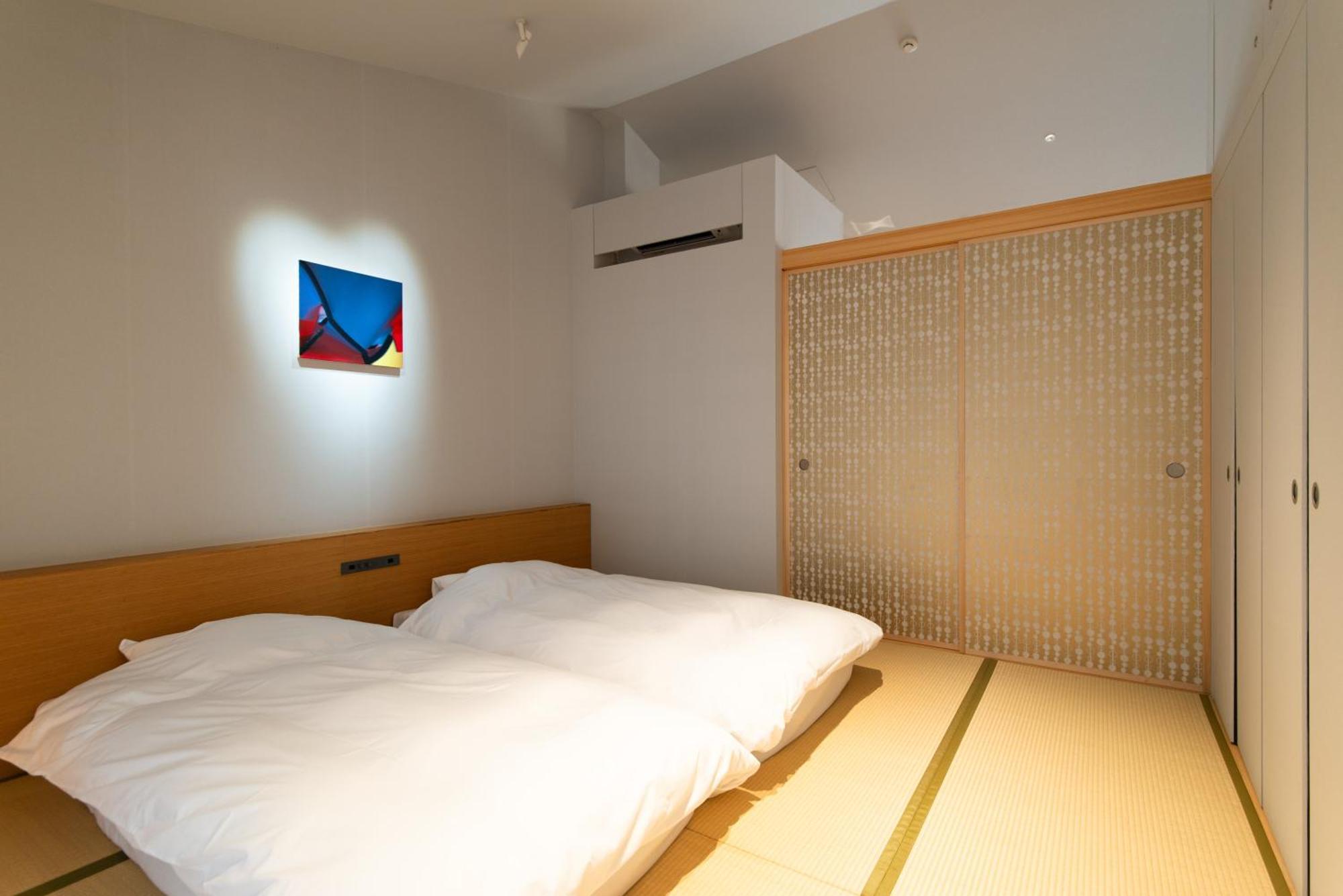 Naoshima Ryokan Roka Екстер'єр фото
