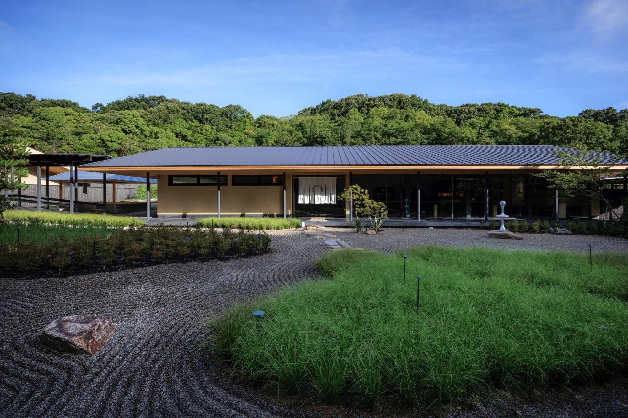 Naoshima Ryokan Roka Екстер'єр фото